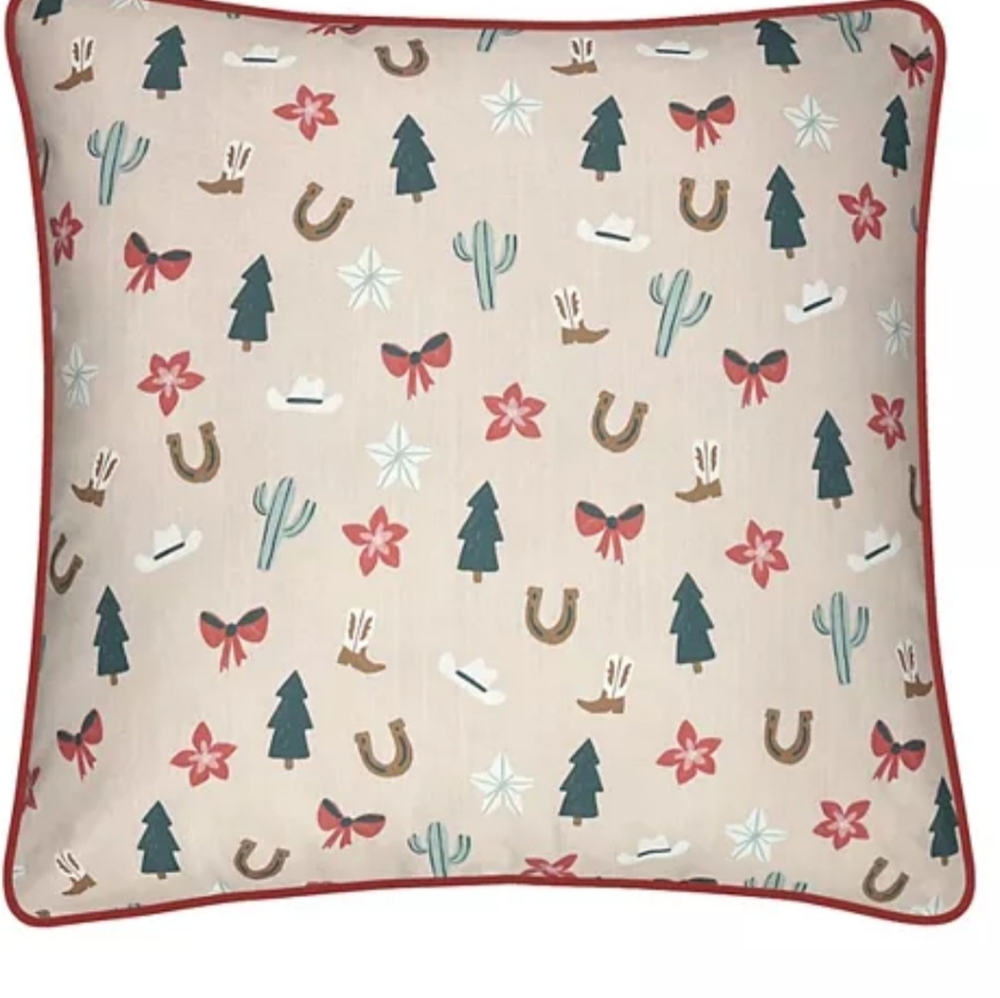 St. Nicholas Square Tan Western Christmas Throw Pillow: Tan/GREEN: NEW WITH TAGS
